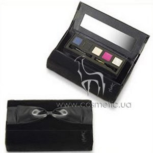 Палетка в бархатной косметичке Yves Saint Laurent The Bow Collection Palette De Maquillage Multi-usage